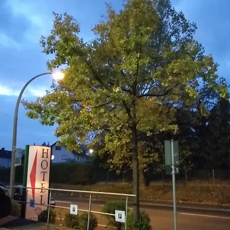 克里斯塔尔酒店 酒店
