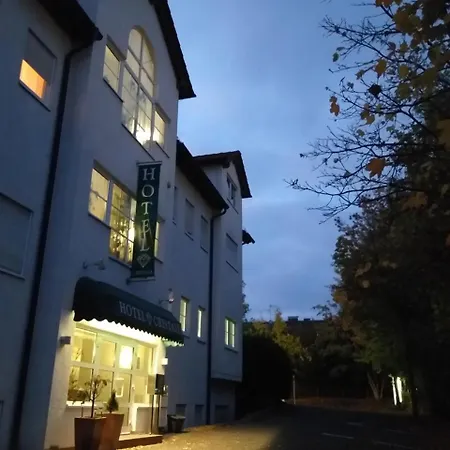 克里斯塔尔酒店 酒店 3*
